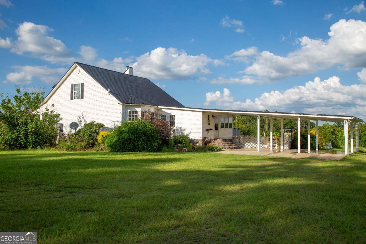 1054 Penny Morris Road Baxley, GA 31513 - Photo 7 of 22