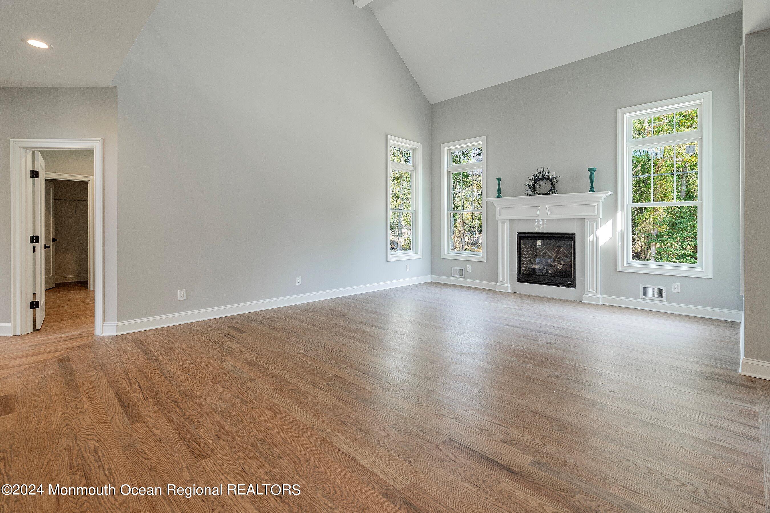 3 Haystack Court Sicklerville, NJ 08081 - Photo 10 of 27 14-14-Family 1D