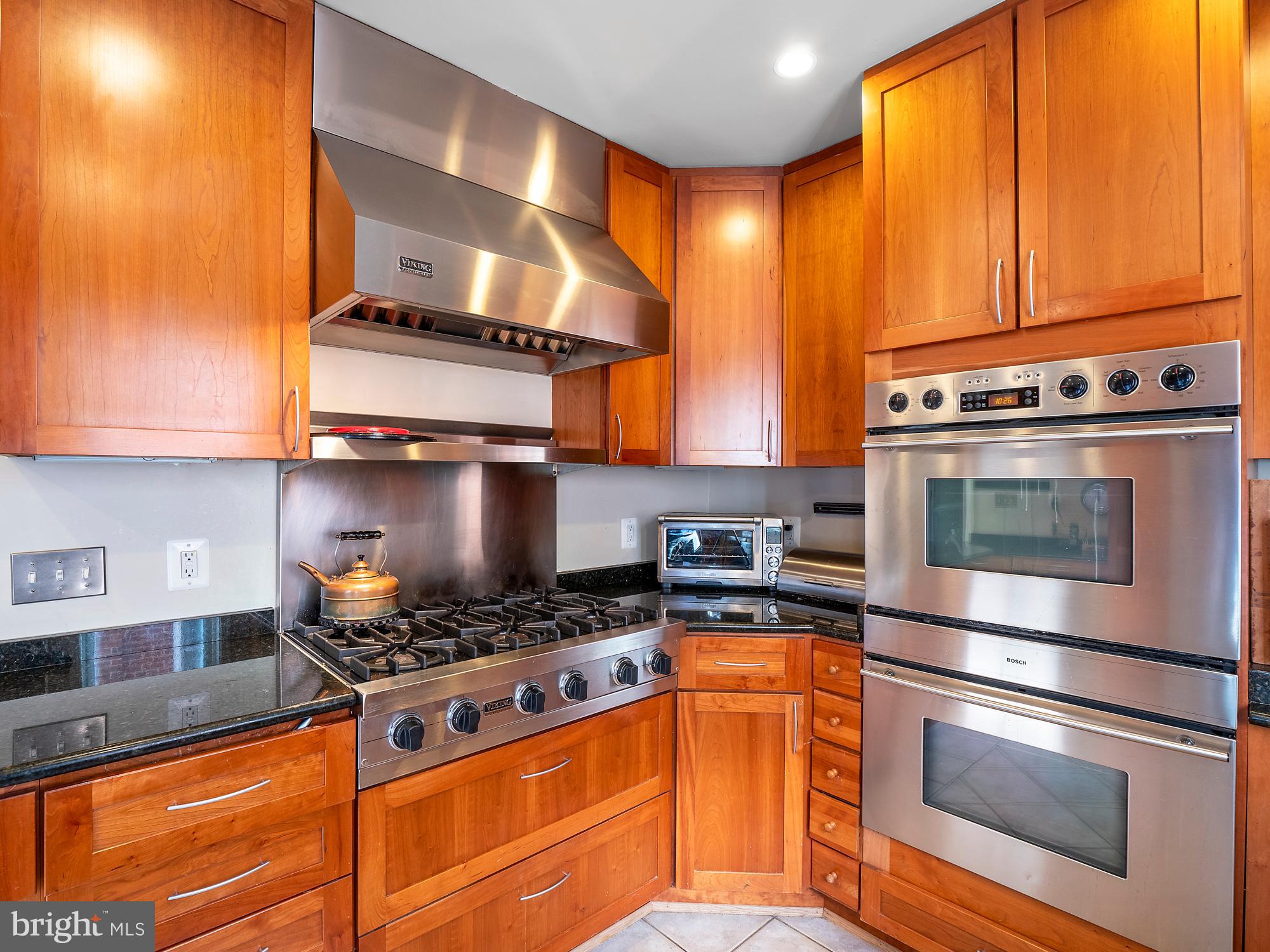 2242 48th Street Northwest Washington, DC 20007 - Photo 10 of 40 Gallery Image 10