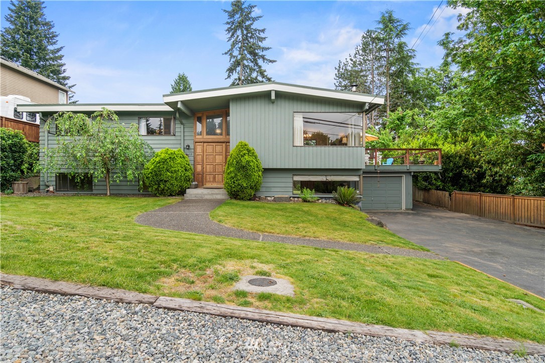 10219 Northeast 200th Street Bothell, WA 98011 - Photo 1 of 25 Gallery Image 1