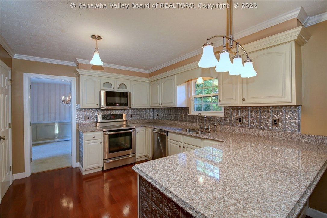 5324 Bentbrook Road Charleston, WV 25313 - Photo 6 of 30 Gallery Image 6
