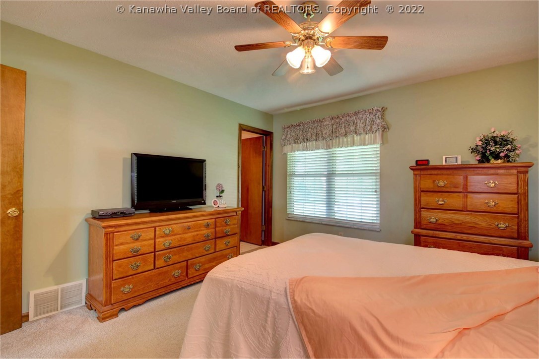 160 Poplar Fork Road Scott Depot, WV 25560 - Photo 32 of 45 Gallery Image 32