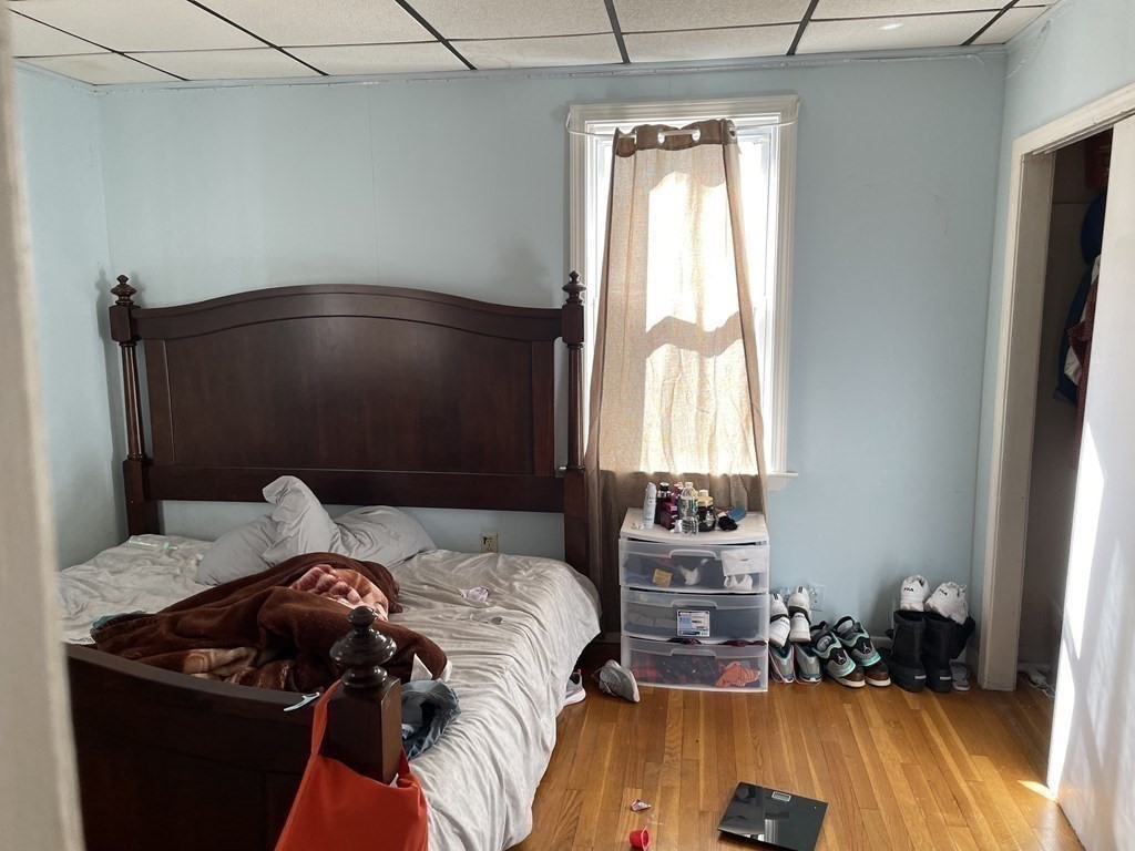206 Buffinton Street Fall River, MA 02721 - Photo 13 of 38