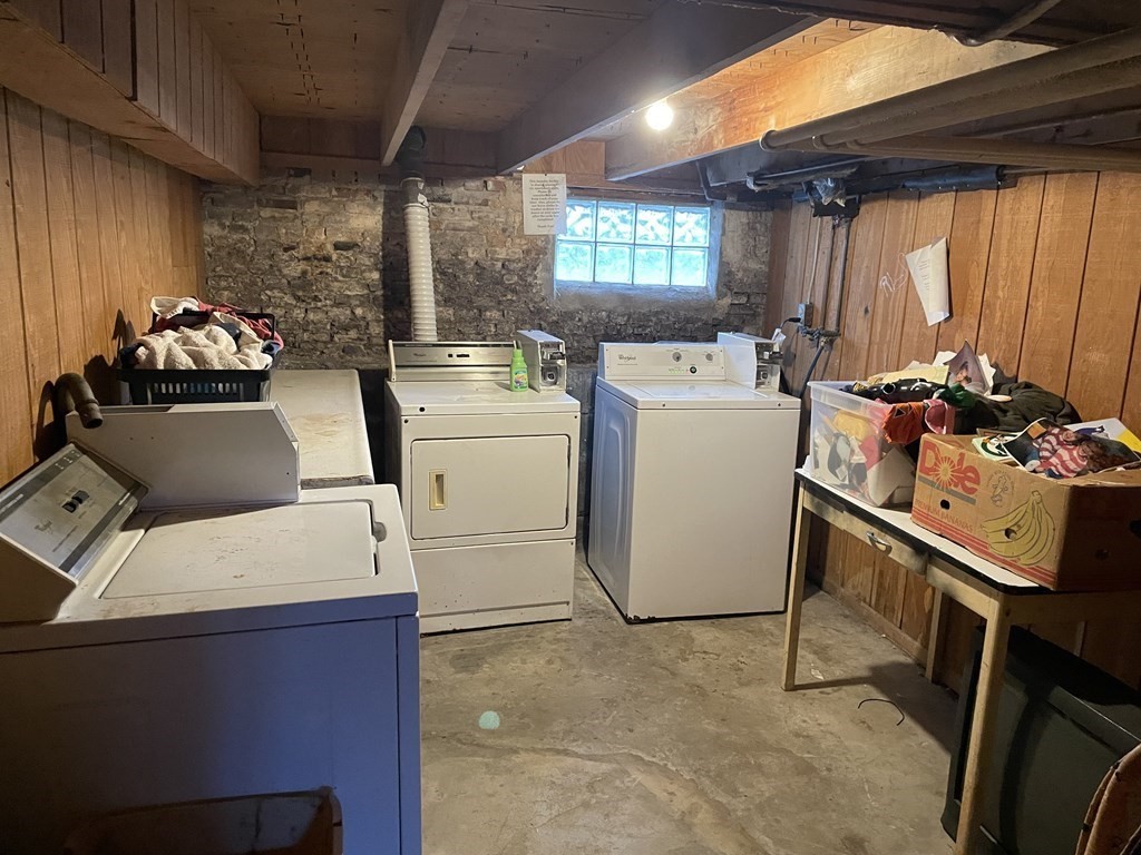 206 Buffinton Street Fall River, MA 02721 - Photo 17 of 38