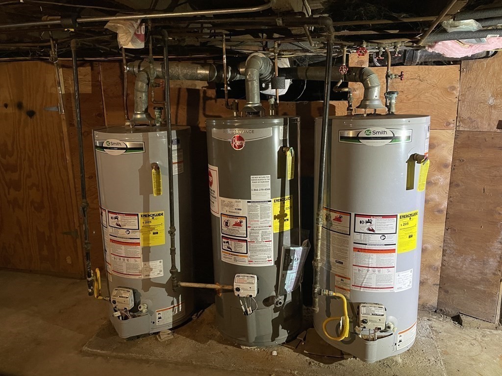 206 Buffinton Street Fall River, MA 02721 - Photo 20 of 38