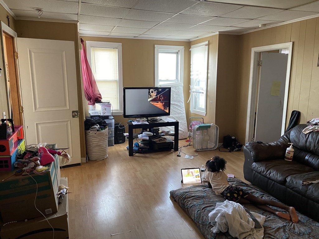 206 Buffinton Street Fall River, MA 02721 - Photo 23 of 38