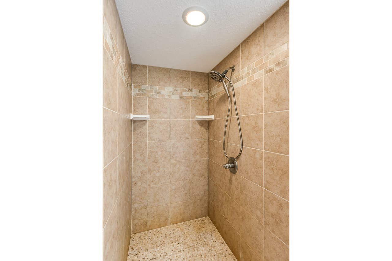 1040 Wheeler Road Auburn, MI 48611 - Photo 12 of 25