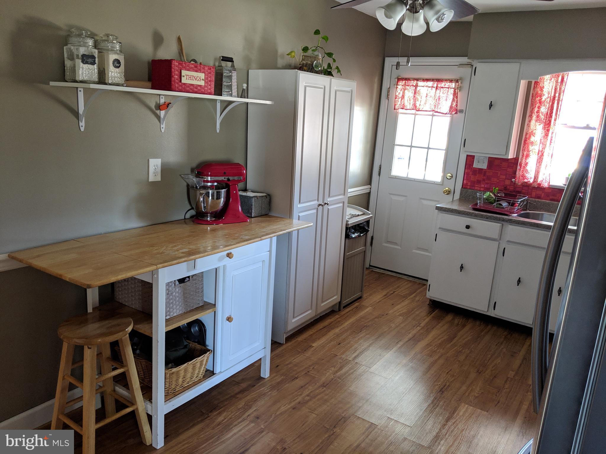 42 South Fellowship Road Maple Shade, NJ 08052 - Photo 10 of 40