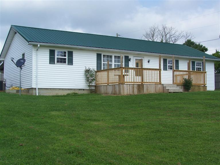 2795 Sinking Crk Road London, KY 40741 - Photo 16 of 19 Photo 16