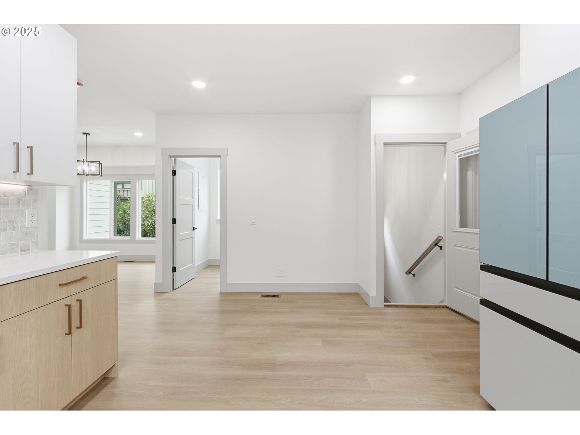 437 Northeast Fargo Street Portland, OR 97212 - Photo 14 of 38