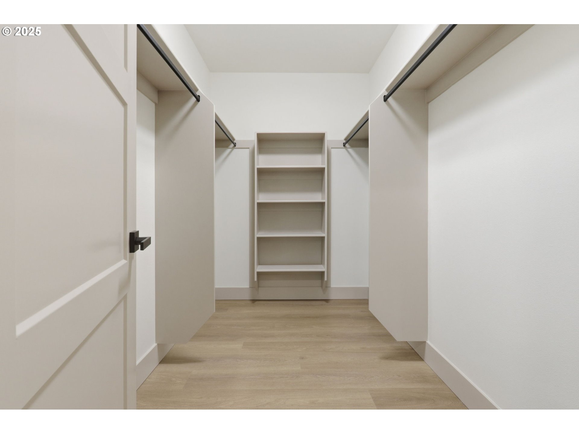 437 Northeast Fargo Street Portland, OR 97212 - Photo 20 of 38