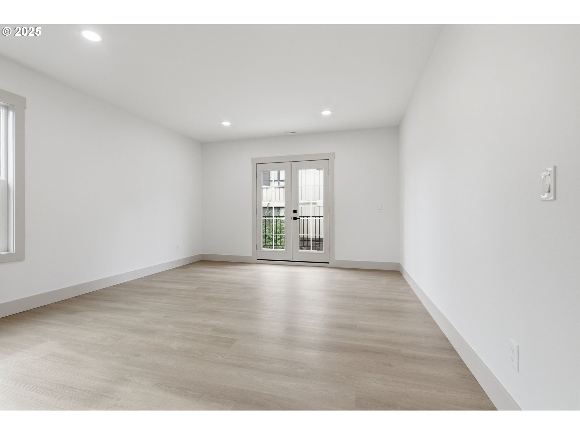 437 Northeast Fargo Street Portland, OR 97212 - Photo 28 of 38