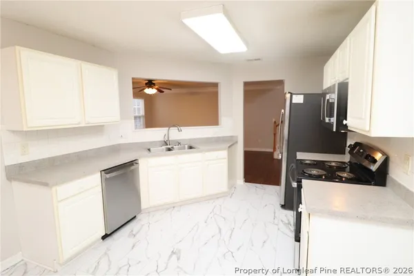 $1,895 | 100 Beverstone Drive, Holly Springs, NC 27540