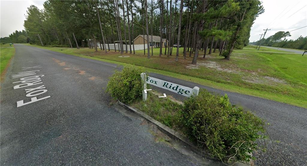 1 Fox Rdg Way Waynesville, GA 31566 - Photo 5 of 6 a view of a park with welcome board