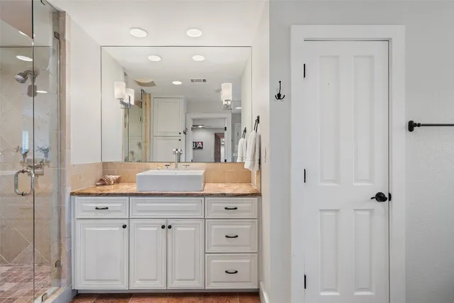 $15,000 | 29 Pascal Lane, Austin, TX 78746