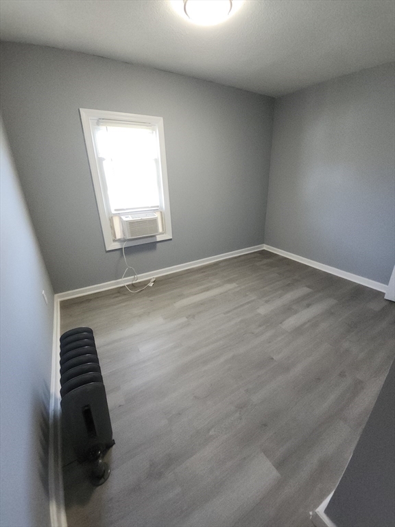 137 Cobb Street Springfield, MA 01119 - Photo 20 of 28