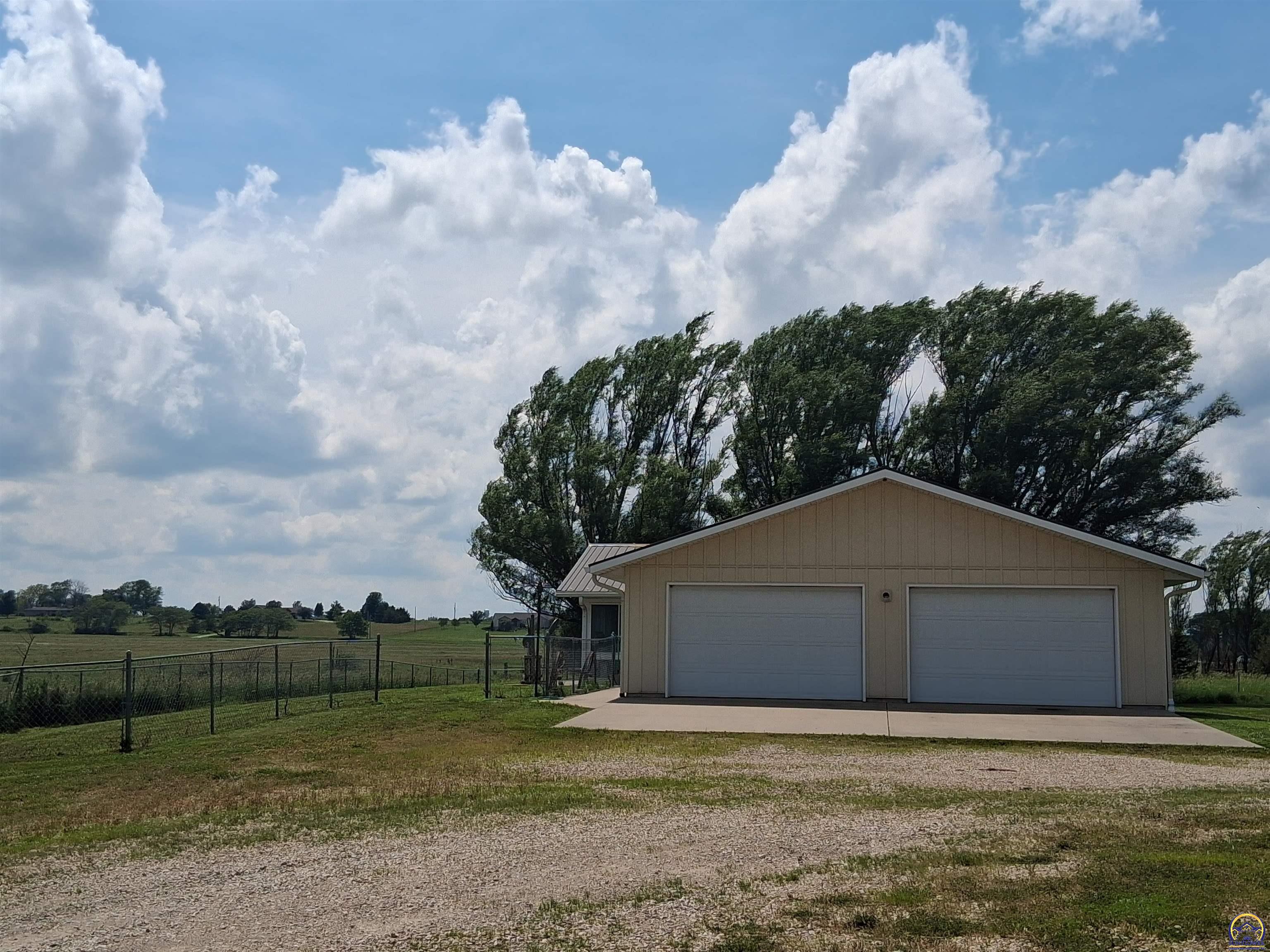6841 Highway 56 Overbrook, KS 66524 - Photo 18 of 37
