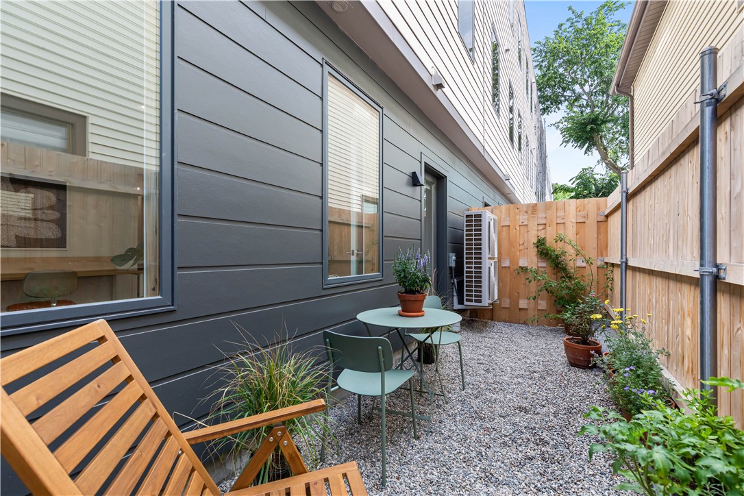 59 Warren Street, Unit 2 Providence, RI 02907 - Photo 17 of 50 Private Outdoor Space