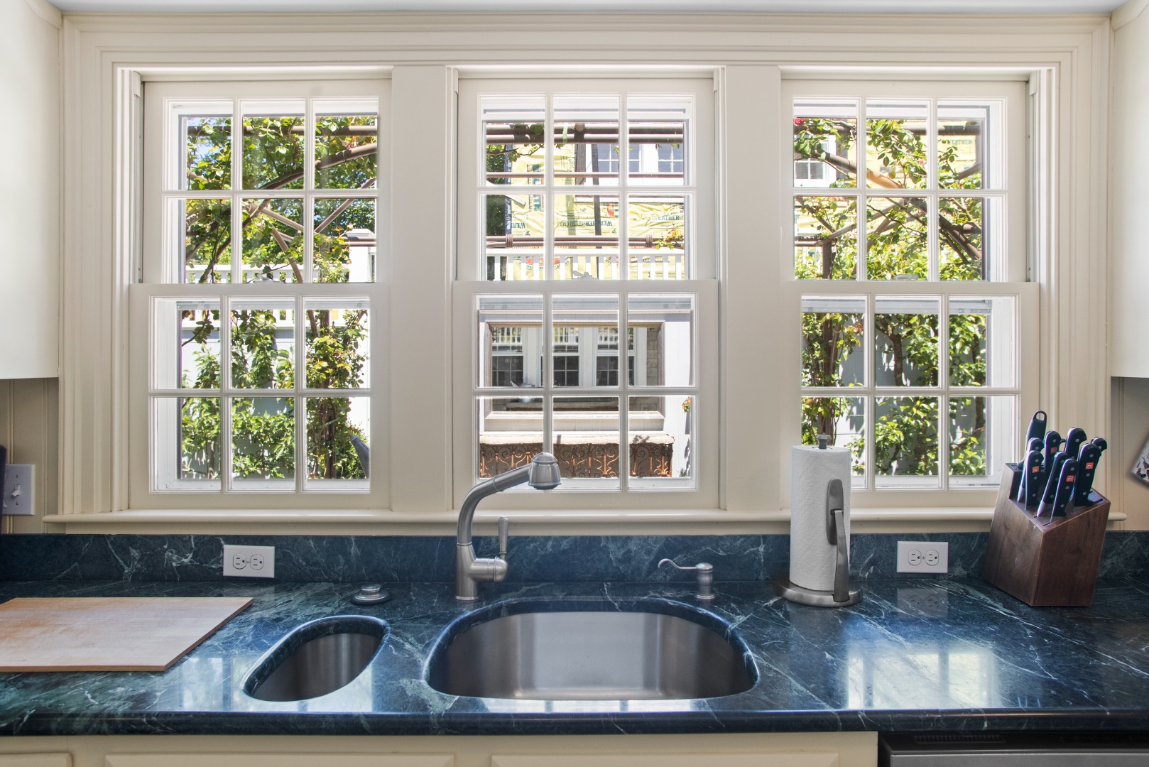 19 Orange Street Nantucket, MA 02554 - Photo 23 of 85