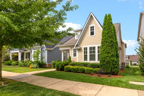 $770,000 | Undisclosed Address, Thompson's Station, TN 37179