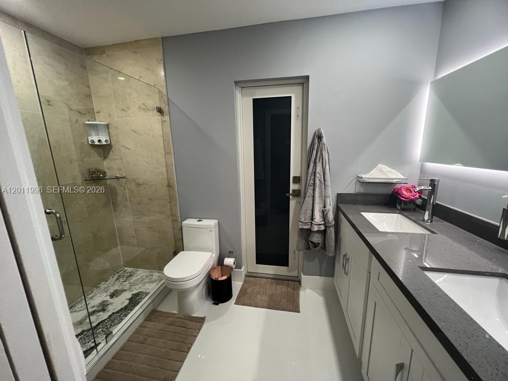 16341 Southwest 145th Court Miami, FL 33177 - Photo 15 of 33