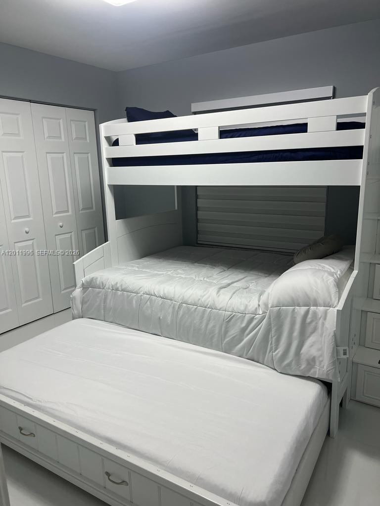 16341 Southwest 145th Court Miami, FL 33177 - Photo 17 of 33