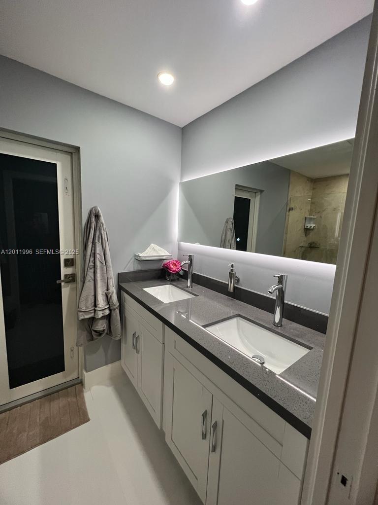 16341 Southwest 145th Court Miami, FL 33177 - Photo 18 of 33
