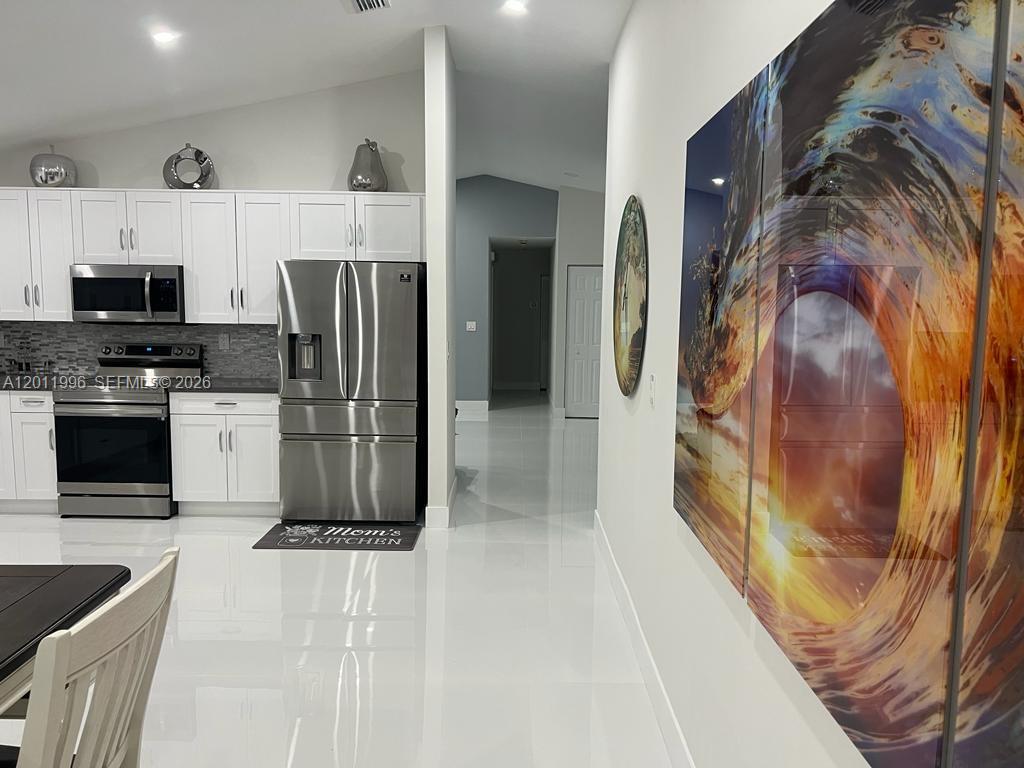 16341 Southwest 145th Court Miami, FL 33177 - Photo 7 of 33