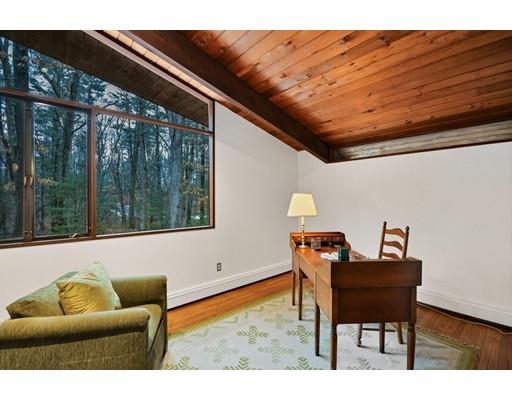 51 Stonehedge Road Lincoln, MA 01773 - Photo 17 of 23