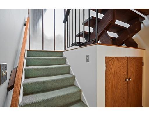 51 Stonehedge Road Lincoln, MA 01773 - Photo 21 of 23