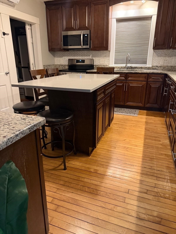 65 Milford Street Mendon, MA 01756 - Photo 3 of 29