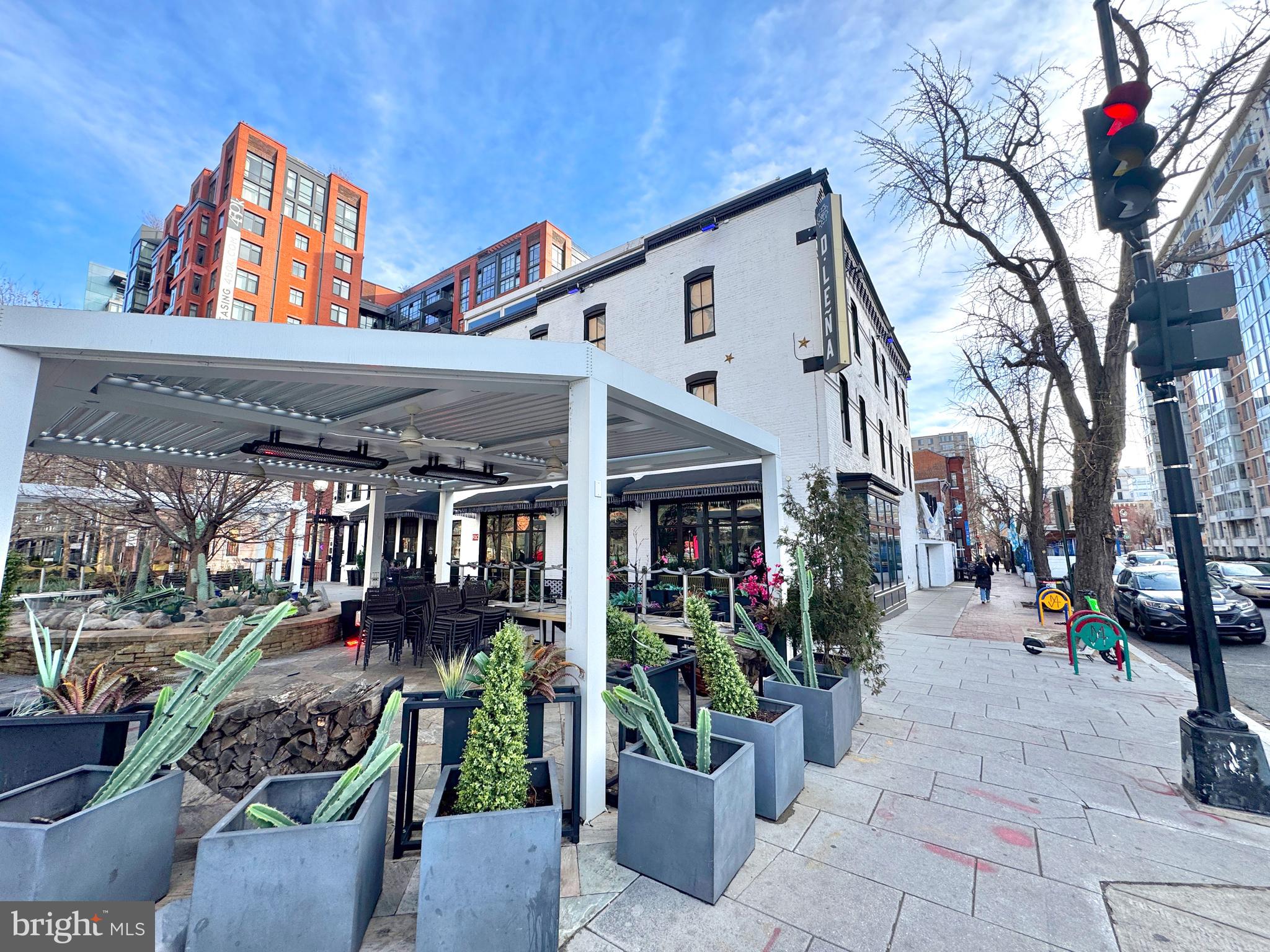 466 K Street Northwest Washington, DC 20001 - Photo 12 of 14 a view of a building with sitting area