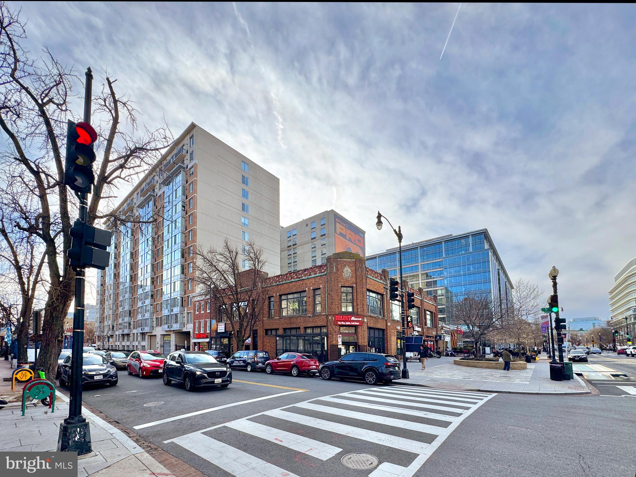 466 K Street Northwest Washington, DC 20001 - Photo 13 of 14 a view of street with cars