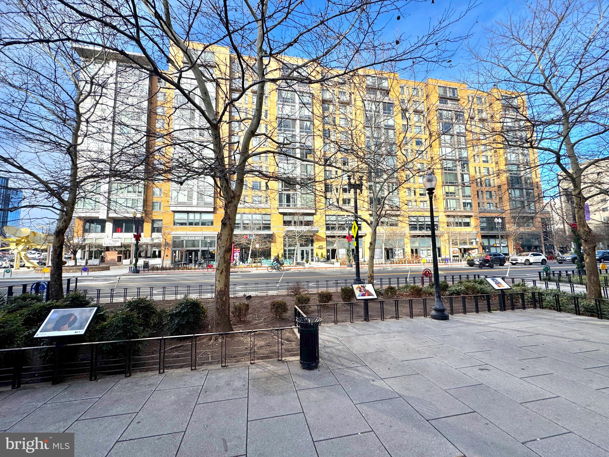466 K Street Northwest Washington, DC 20001 - Photo 14 of 14 a outdoor view of a building with sitting area