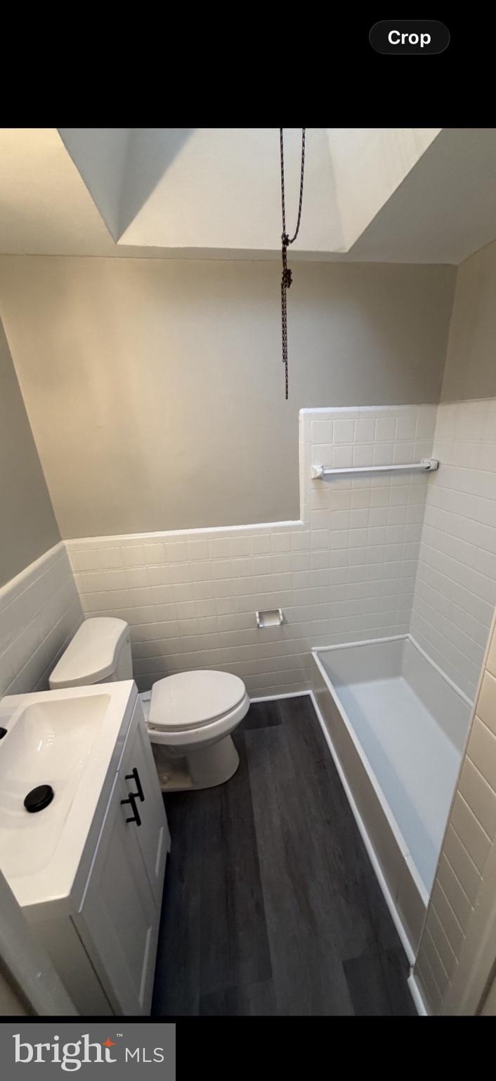 208 Golf Road Darby, PA 19023 - Photo 8 of 10