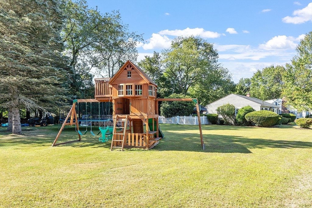 7 Greenwood Road Northborough, MA 01532 - Photo 39 of 42 Gallery Image 39