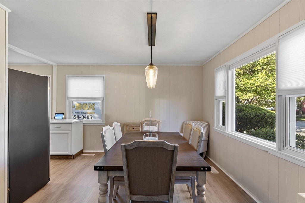 7 Greenwood Road Northborough, MA 01532 - Photo 7 of 42 Gallery Image 7