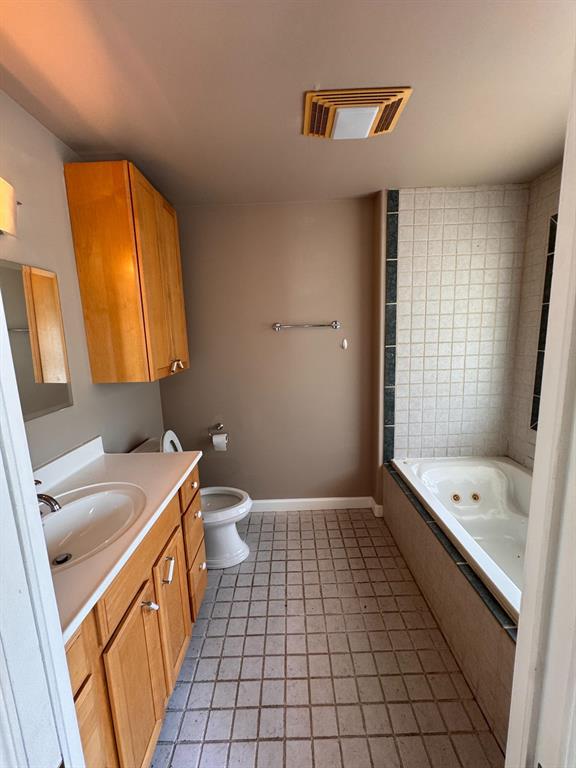 201 West 33rd Street, Unit B Austin, TX 78705 - Photo 20 of 27