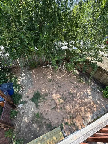 $1,750 | 201 West 33rd Street, Unit B, Austin, TX 78705