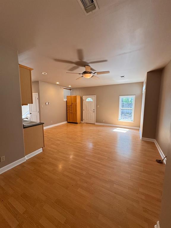 201 West 33rd Street, Unit B Austin, TX 78705 - Photo 6 of 27