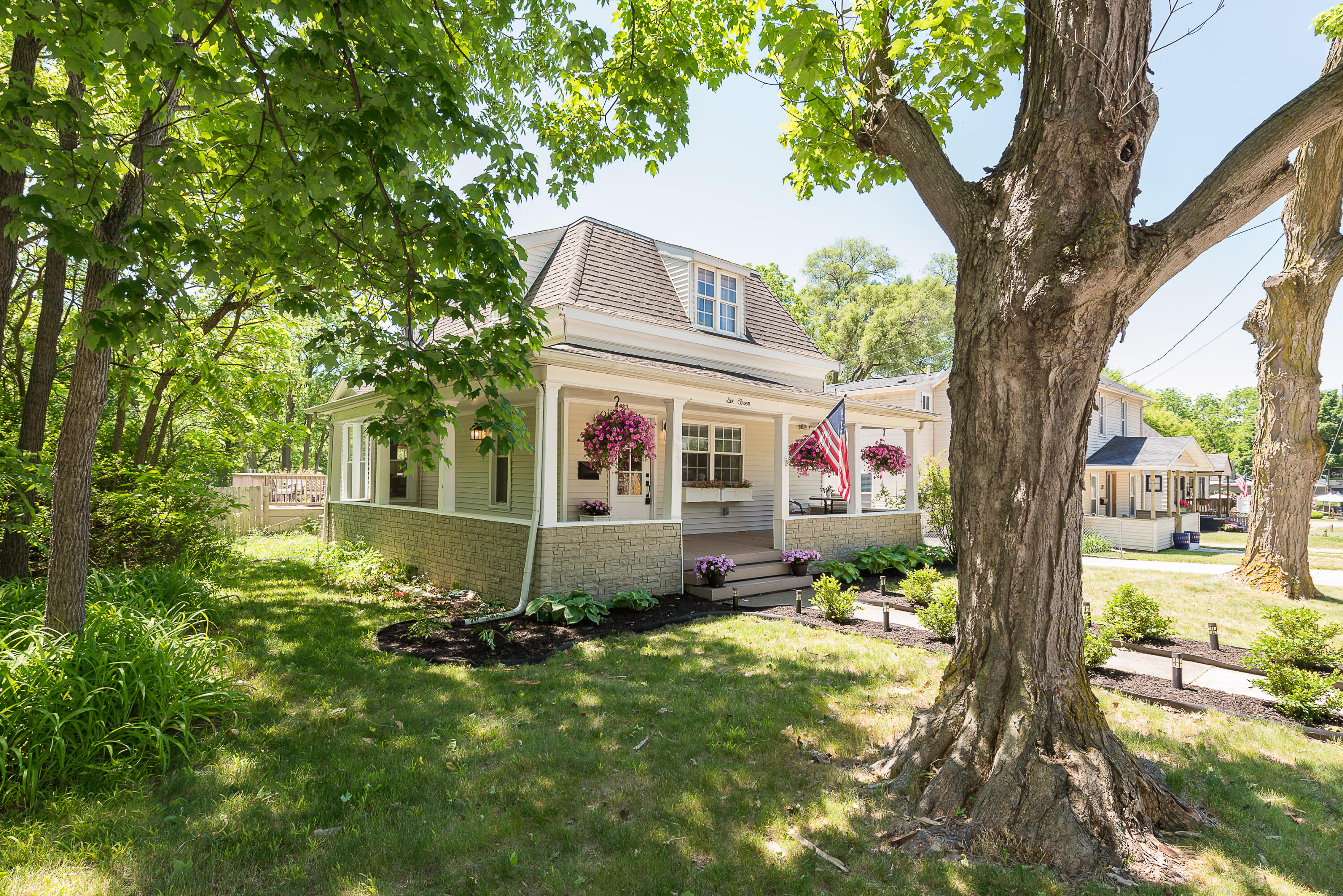 611 West Silver Lake Road Fenton, MI 48430 - Photo 37 of 50 DSC_2