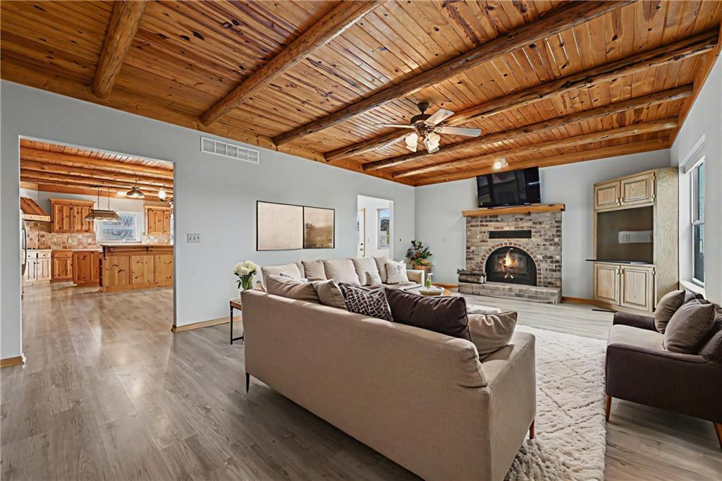 33270 Switzer Road Paola, KS 66071 - Photo 8 of 41