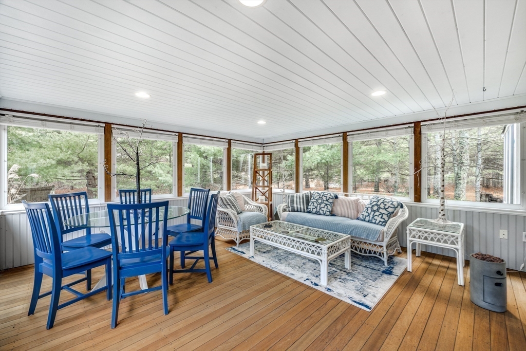 39 Popmunet Road Falmouth, MA 02536 - Photo 1 of 42 Gallery Image 1