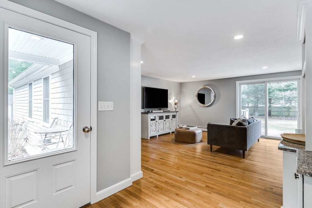 39 Popmunet Road Falmouth, MA 02536 - Photo 25 of 42 Gallery Image 25