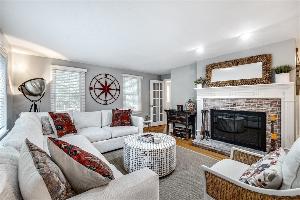 39 Popmunet Road Falmouth, MA 02536 - Photo 10 of 42 Gallery Image 10