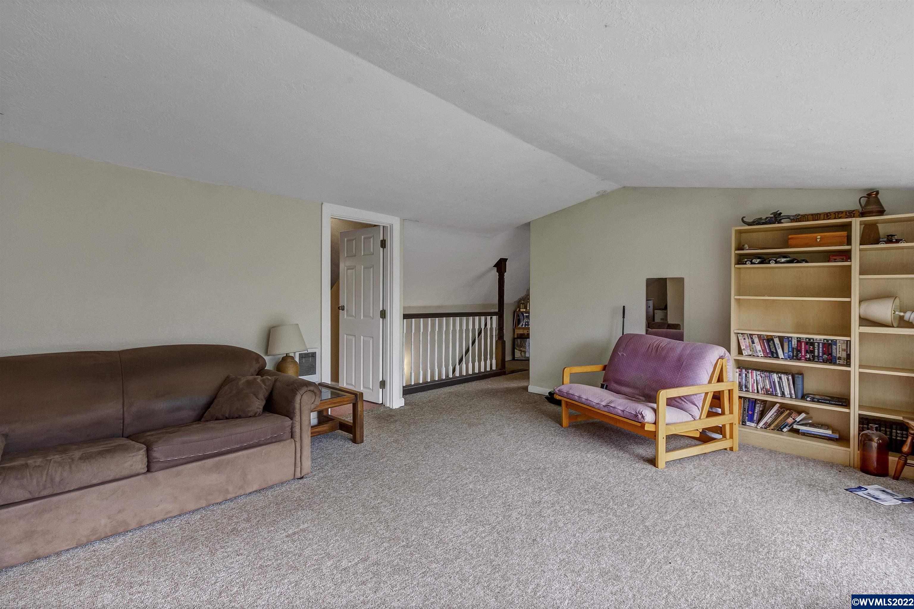 980 James Howe Road Dallas, OR 97338 - Photo 23 of 41