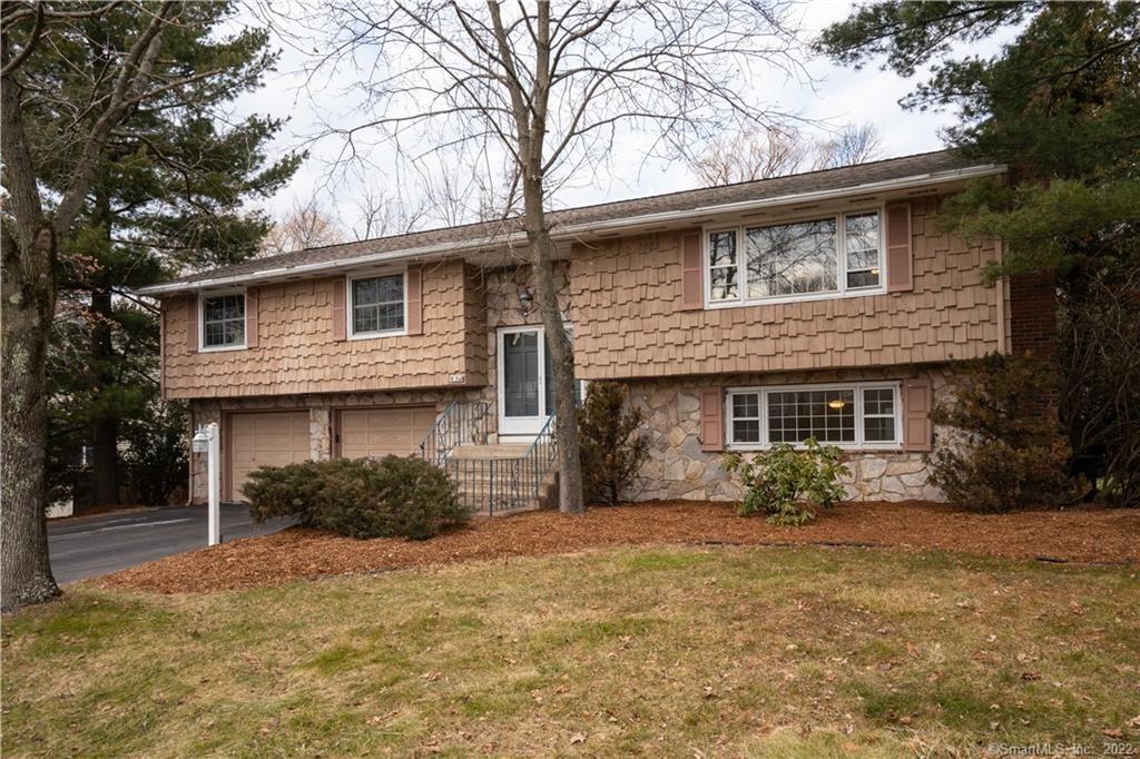 Welcome home to beautiful 53 Two Rod Highway in historic Wethersfield, Connecticut!