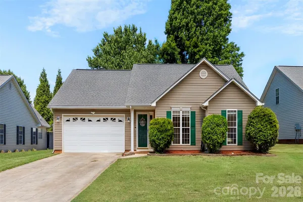 $349,900 | 4321 Timberwood Drive, Gastonia, NC 28056