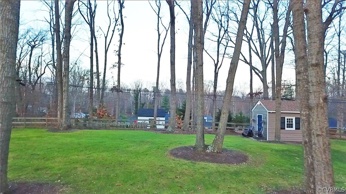 8414 Rubimont Road Richmond, VA 23235 - Photo 41 of 43 Rear yard.