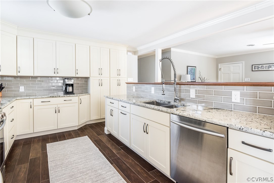8414 Rubimont Road Richmond, VA 23235 - Photo 5 of 43 Ceramic tiled floor, ceramic subway tile backsplas